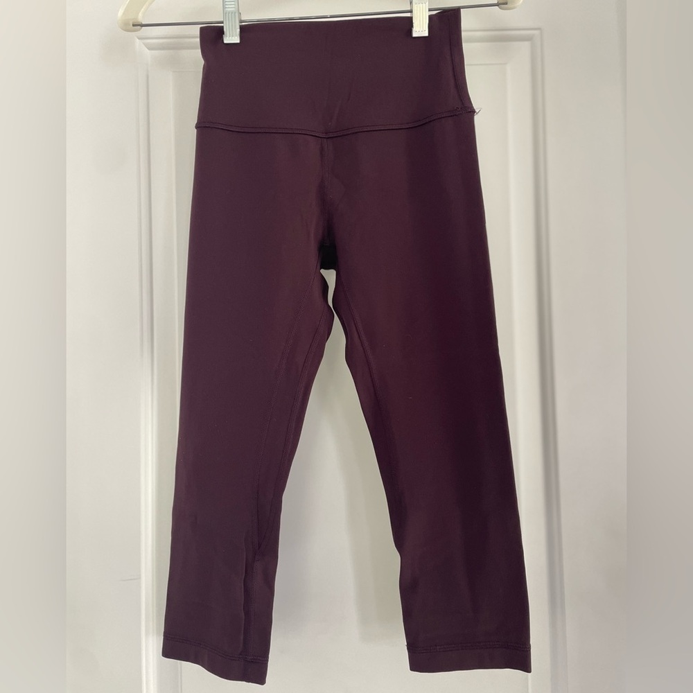 Lululemon leggings size 4